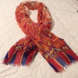 Scarf/ shawl